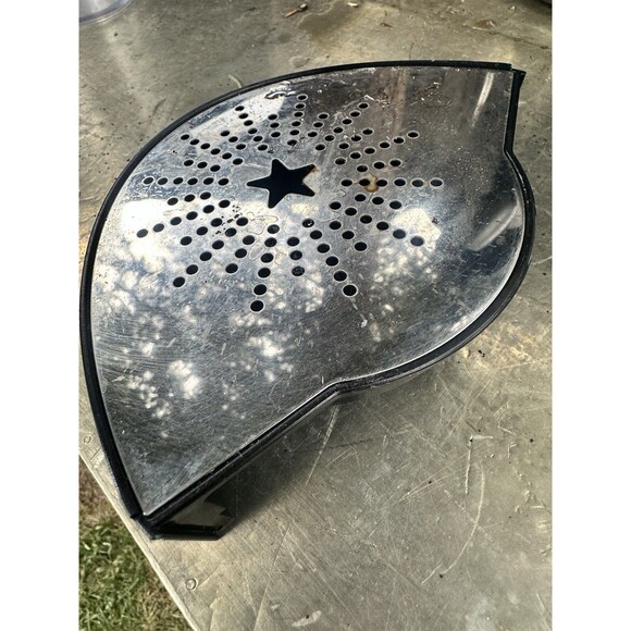 KEURIG B60 SINGLE-CUP BREWING SYSTEM COFFEE MAKER 60 OZ., Special edition - Picture 8 of 8